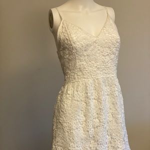 White Flower-like Pattern Dress